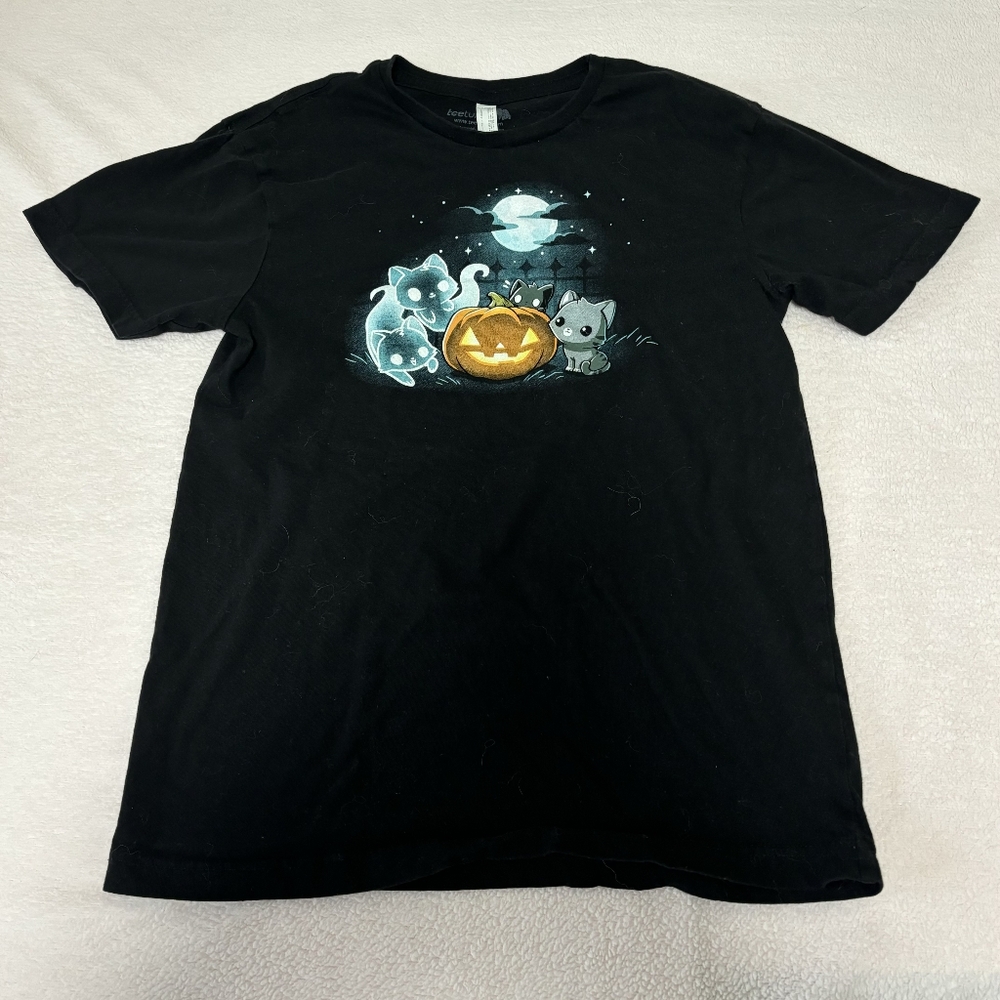 TeeTurtle Spurrits Of Halloween T-Shirt - Size Small